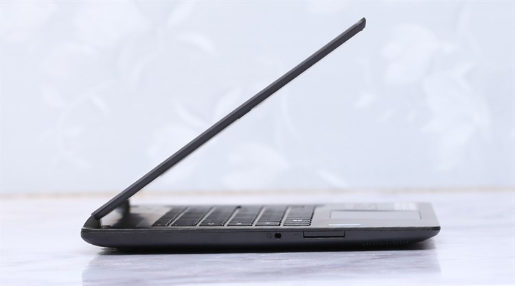 Laptop Acer V3 371 32CC i3 5005U/4GB/500GB/Win10/(NX.MPGSV.019) Màu Đen