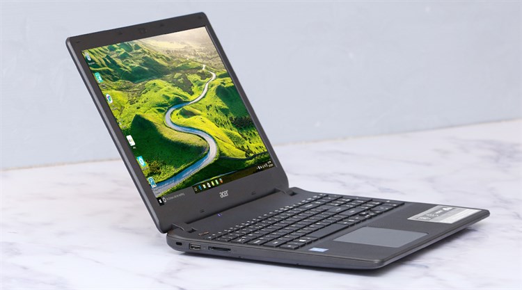 Laptop Acer ES1 531 N3710/4GB/500GB/Win10/KhôngDVD Màu Đen