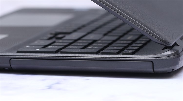 Laptop Acer ES1 531 N3710/4GB/500GB/Win10/KhôngDVD Màu Đen