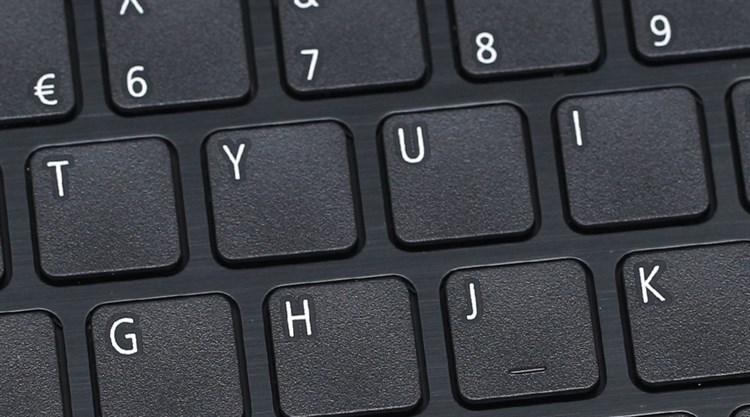 Laptop Acer Aspire E5 575 320A i3 6100U/4GB/500GB/Win10