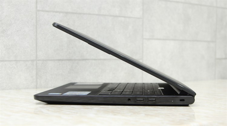 Laptop Dell Inspiron 3558 i3 5005U/4GB/500GB/2GB 920M/Win10/KhôngDVD