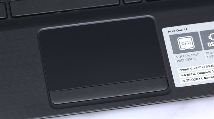 Laptop Acer Aspire Z1402 39KT i3 5005U/4GB/500GB/Win10/KhôngDVD Màu Đen