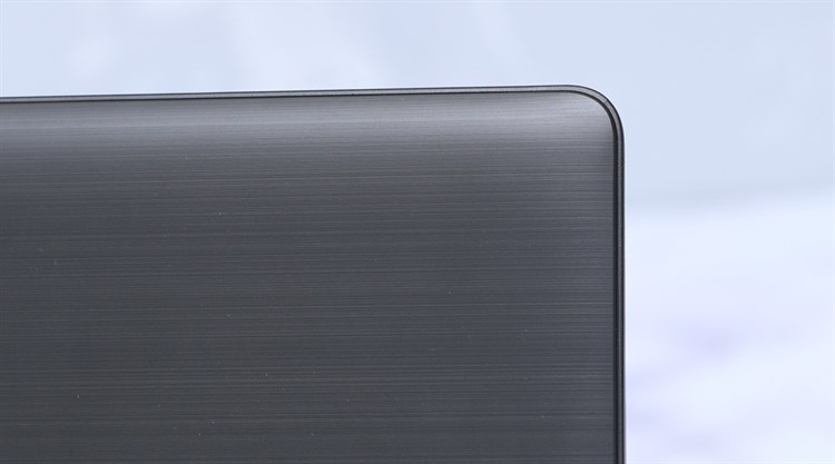 Laptop Acer Aspire Z1402 39KT i3 5005U/4GB/500GB/Win10/KhôngDVD Màu Đen