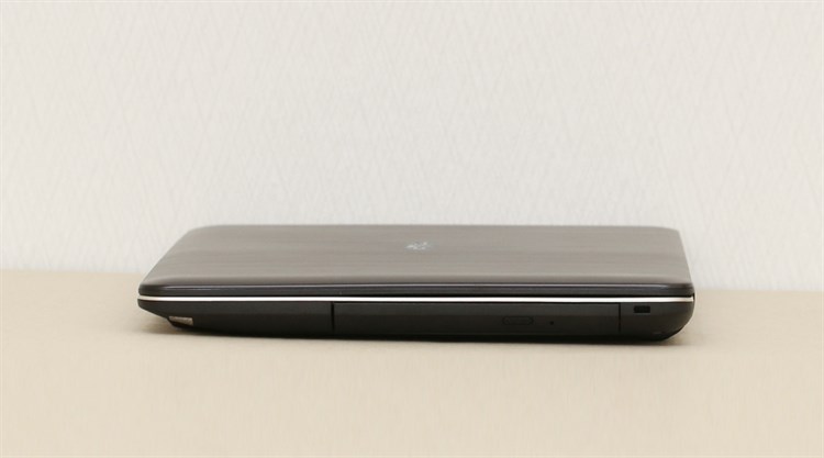 Laptop Asus A540LJ i3 5005U/4GB/500GB/2GB 920M/Win10 Màu Đen