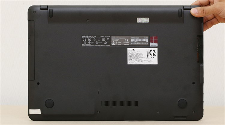 Laptop Asus A540LJ i3 5005U/4GB/500GB/2GB 920M/Win10 Màu Đen