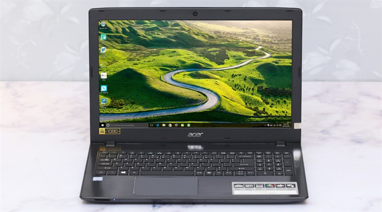 Laptop Acer Aspire E5 575 50HM i5 6200U/4GB/500GB/Win10 Màu Đen