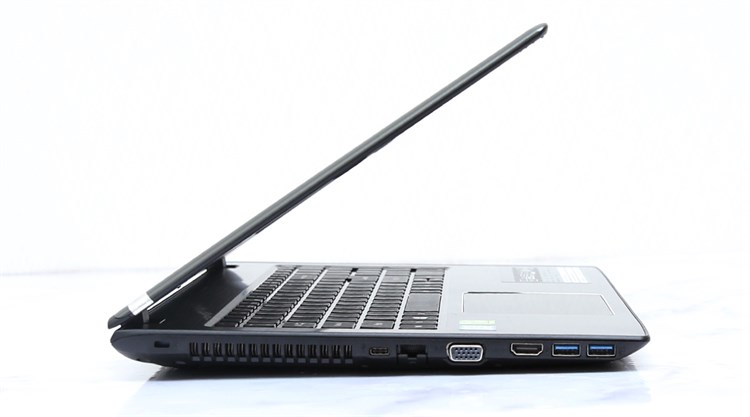 Laptop Acer Aspire E5 575G 515A i5 6200U/4GB/500GB/2GB 940M/Win10 Màu Đen