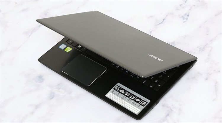 Laptop Acer Aspire E5 575G 515A i5 6200U/4GB/500GB/2GB 940M/Win10 Màu Đen