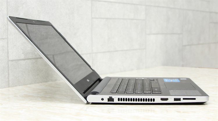 Laptop Dell Inspiron 5459 i3 6100U/4GB/1TB/Win10/(M4I3260W) Màu Bạc
