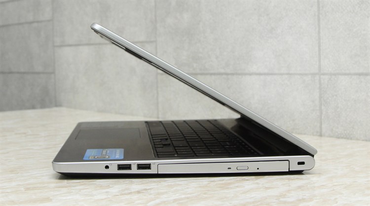 Laptop Dell Inspiron 5559 i7 6500U/8GB/1TB/2GB M335/Win10