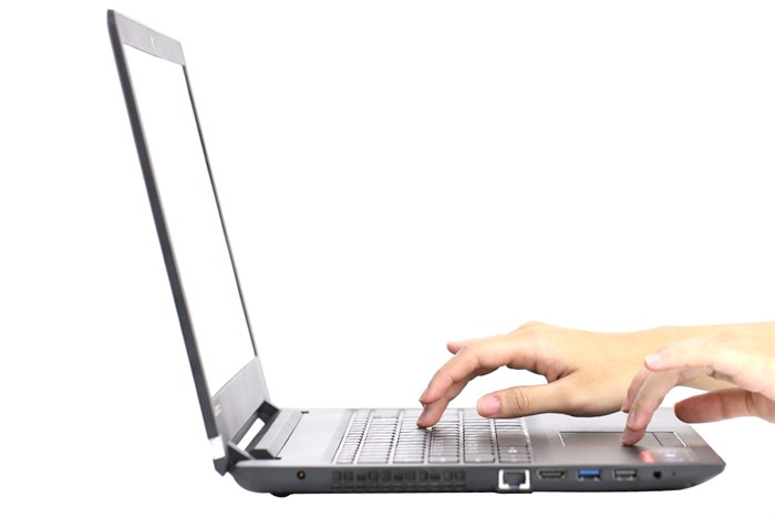 Laptop Lenovo IdeaPad 110 15IBR N3710/4GB/500GB/Win10/(80T700BKVN) Màu Đen