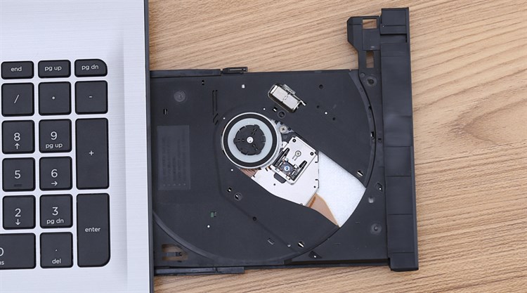 Laptop HP 15 ay072TU N3710/4GB/500GB/Win10/(X3B54PA)