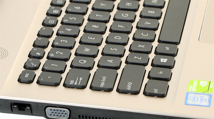 Laptop Asus A441UV i3 6100U/4GB/500GB/2GB GF920MX/Win10/(WX039T) Màu Đen