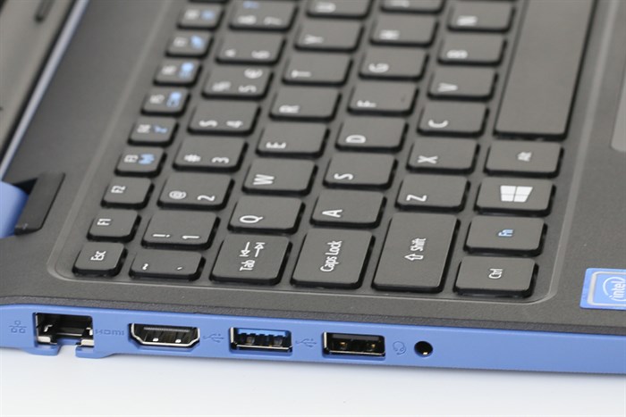 Laptop Acer R3 131T N3060/2GB/500GB/Win10 Màu Xanh Dương