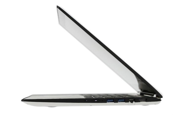 Laptop Lenovo Yoga 500 15IBD i3 5020U/4GB/500GB/Win10 Màu Trắng