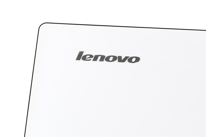 Laptop Lenovo Yoga 500 15IBD i3 5020U/4GB/500GB/Win10 Màu Trắng