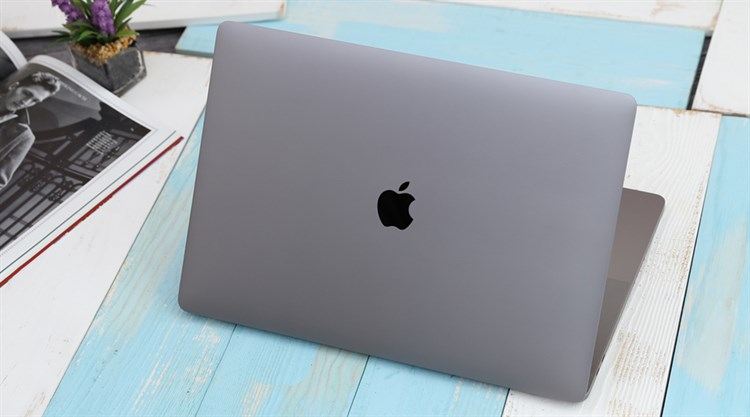 Laptop Apple Macbook Pro Touch MLH32SA/A i7 2.6GHz/16GB/256GB (2016) Màu Xám