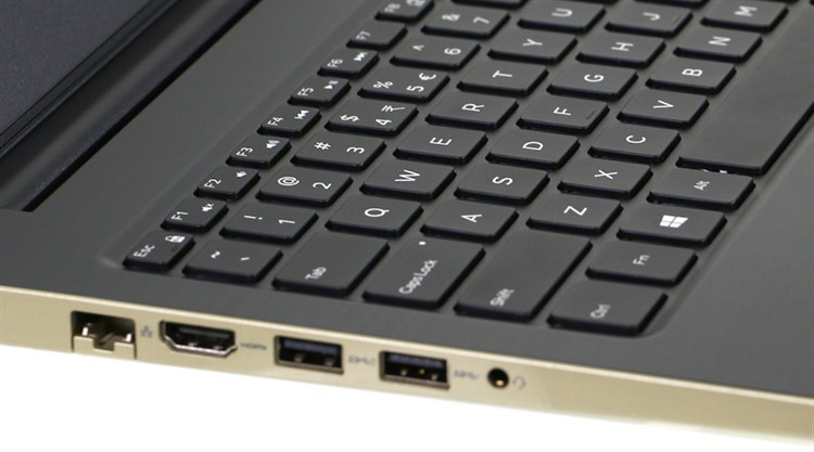 Laptop Dell Vostro 5568 i5 7200U/4GB/1TB/2GB 940MX/Win10/(077M52)