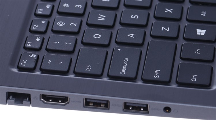 Laptop Dell Vostro 5568 i3 7100U/4GB/1TB/2GB 940MX/Win10 Màu Xám