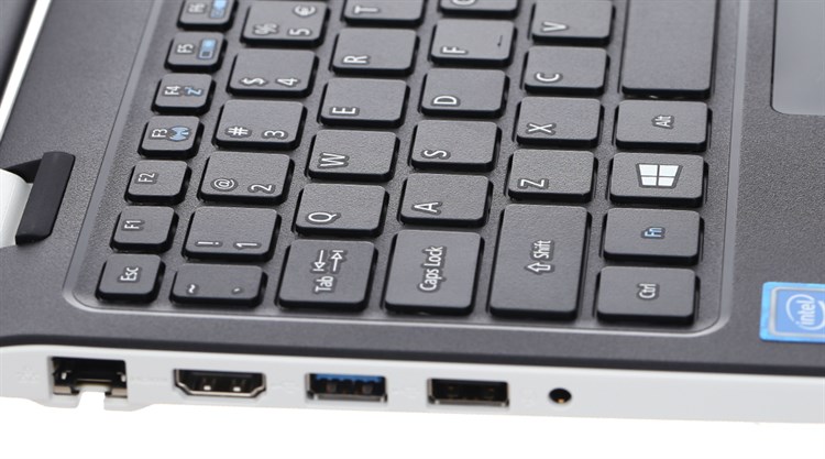 Laptop Acer R3 131T-C25D N3060/2GB/500GB/Win10 Màu Trắng