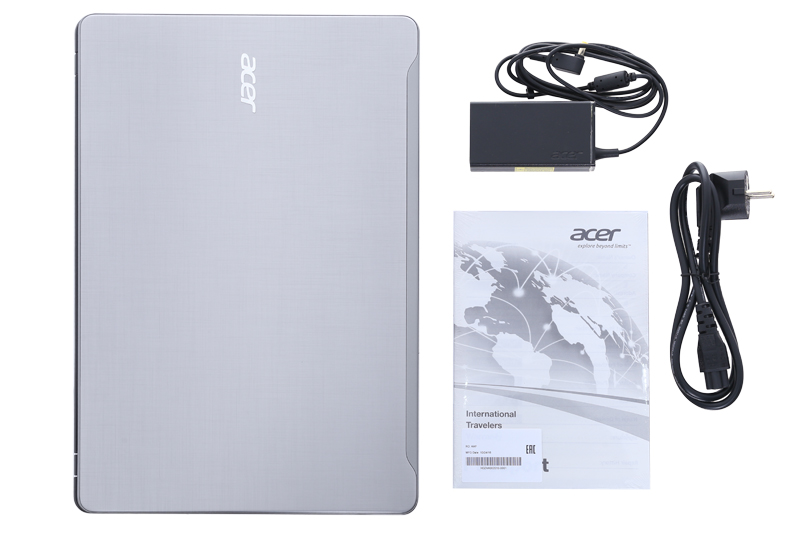 Bộ sản phẩm gồm: Dây nguồn, Sách hướng dẫn, Thùng máy, Adapter sạc