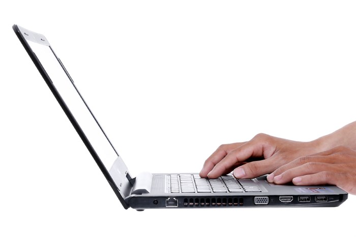 Laptop Dell Vostro 3468 i5 7200U/4GB/1TB/Win10 Màu Đen