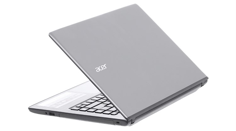 Laptop Acer Aspire E5 475 33WT i3 6006U/4GB/500GB/Win10/(NX.GCUSV.002) Màu Xám