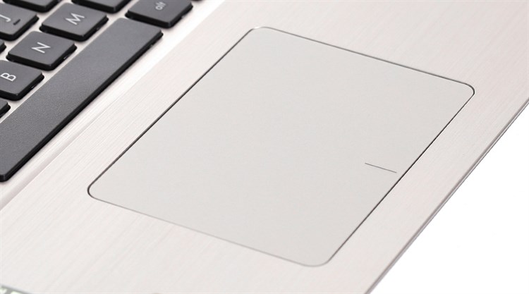 Laptop Asus A556UR i5 7200U/4GB/500GB/2GB 930MX/Win10/(DM398T)