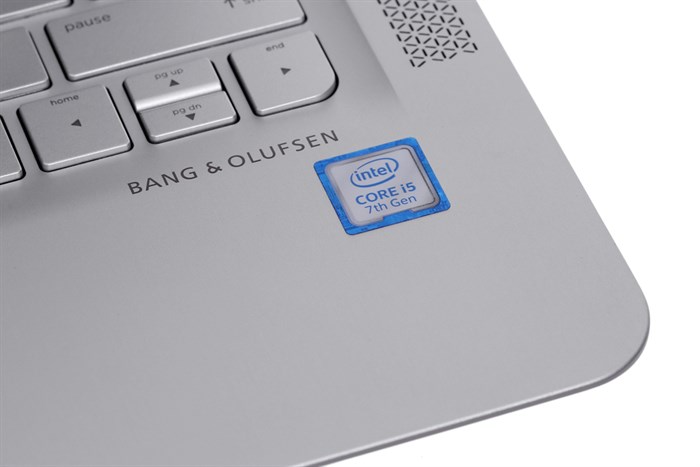 Laptop HP Envy 13 ab010TU i5 7200U/4GB/128GB/Win10/(Z4Q36PA) Màu Bạc