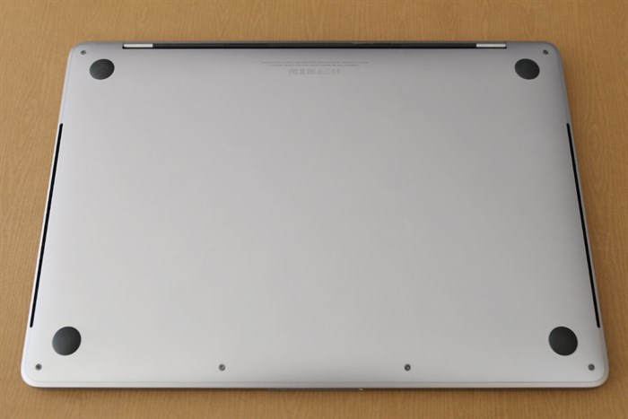 Laptop Apple Macbook Pro Touch MLW72SA/A i7 2.6GHz/16GB/256GB (2016) Màu Bạc