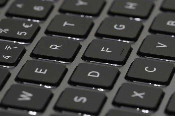 Laptop Dell Inspiron 5567 i5 7200U/4GB/1TB/2G M445/Win10/(M5I5384W) Màu Xám