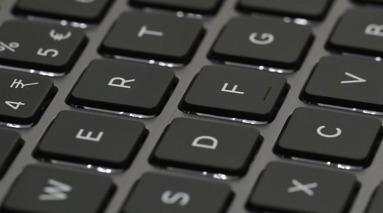 Laptop Dell Inspiron 5567 i5 7200U/4GB/1TB/2G M445/Win10/(M5I5384W) Màu Xám