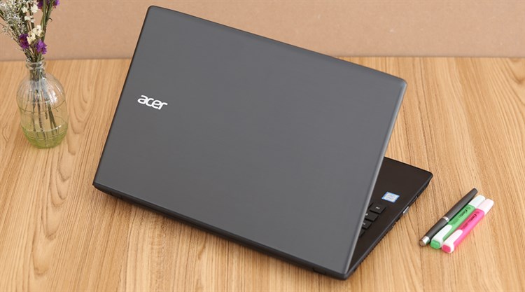 Laptop Acer Aspire E5 575 32X6 i3 7100U/4GB/128GB/Win10/(NX.GE6SV.010) Màu Đen