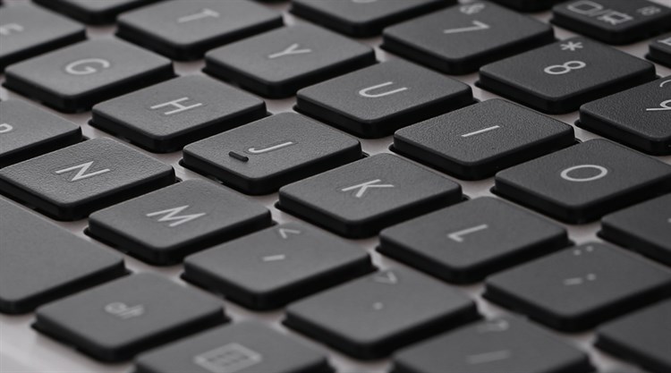 Laptop Asus A556UR i7 7500U/4GB/500GB/2GB 930MX/Win10/(DM397T) Màu Vàng đồng