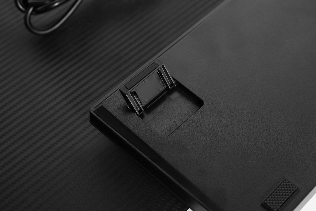 Bàn Phím Cơ Có Dây Gaming Rapoo V500 Pro Rainbow Backlit Màu Đen