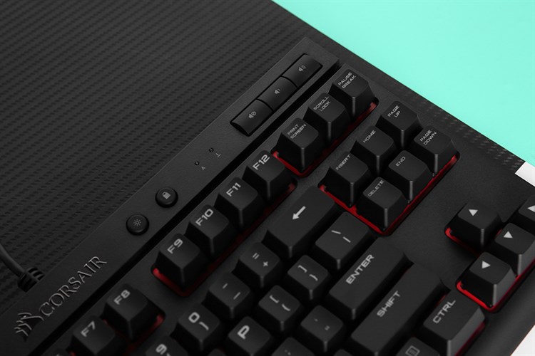 Bàn Phím Cơ Có Dây Gaming Corsair K63 Compact Mechanical Màu Đen