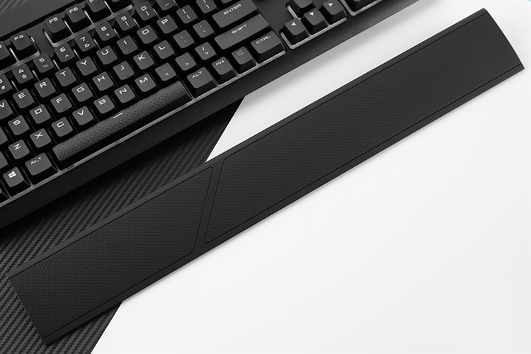 Bàn Phím Cơ Có Dây Gaming Corsair K68 RGB Mechanical Màu Đen