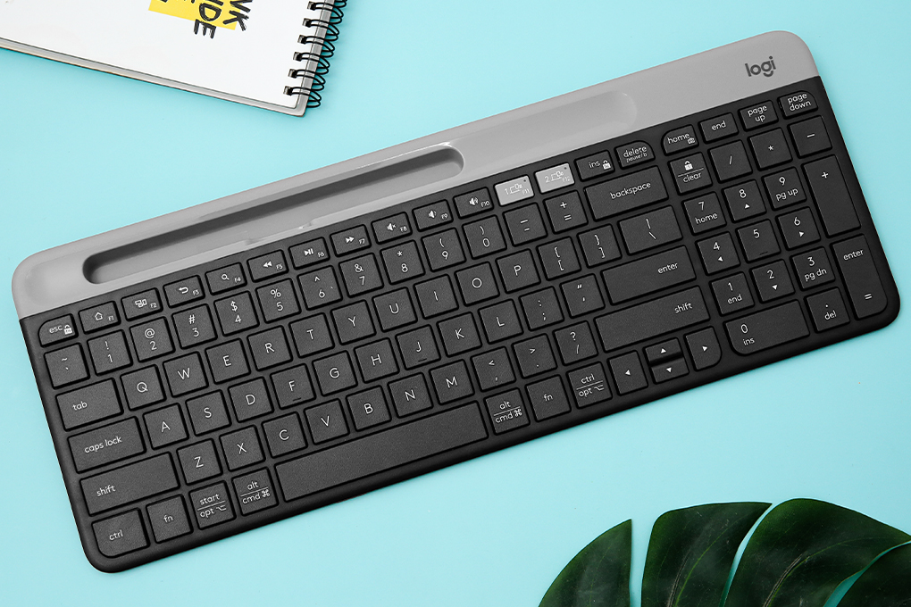 Bàn Phím Không Dây Logitech K580