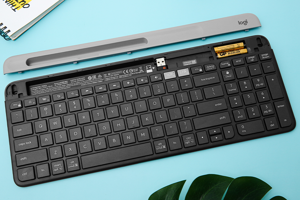 Bàn Phím Không Dây Bluetooth Logitech K580 Màu Đen