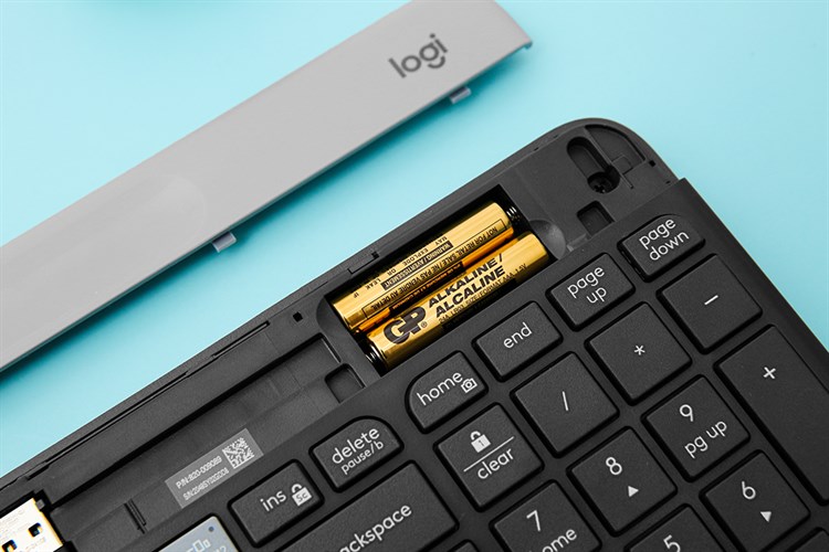 Bàn Phím Không Dây Bluetooth Logitech K580 Màu Đen