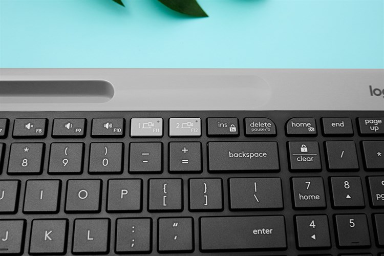 Bàn Phím Không Dây Bluetooth Logitech K580 Màu Đen