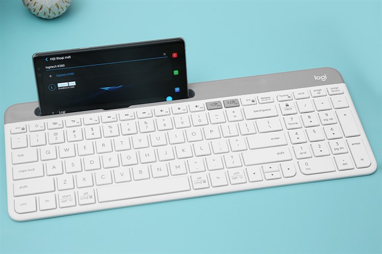 Bàn Phím Không Dây Bluetooth Logitech K580 Màu Trắng