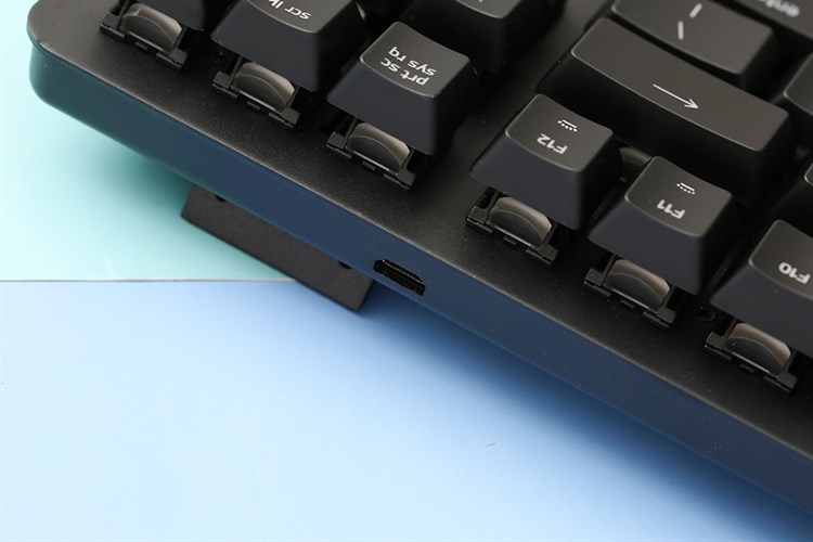 Bàn Phím Cơ Có Dây Gaming Silent Razer BlackWidow Lite Màu Đen