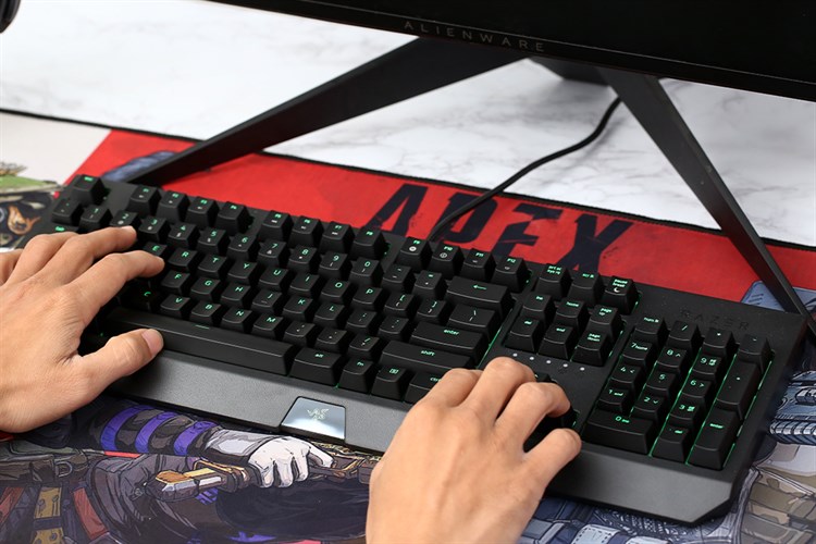 Bàn Phím Cơ Có Dây Gaming Razer BlackWidow Màu Đen