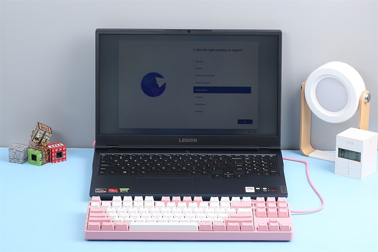 Bàn Phím Có Dây DareU EK87 Màu Hồng