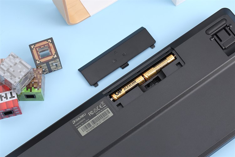 Bàn Phím Không Dây DareU EK807G Màu Đen