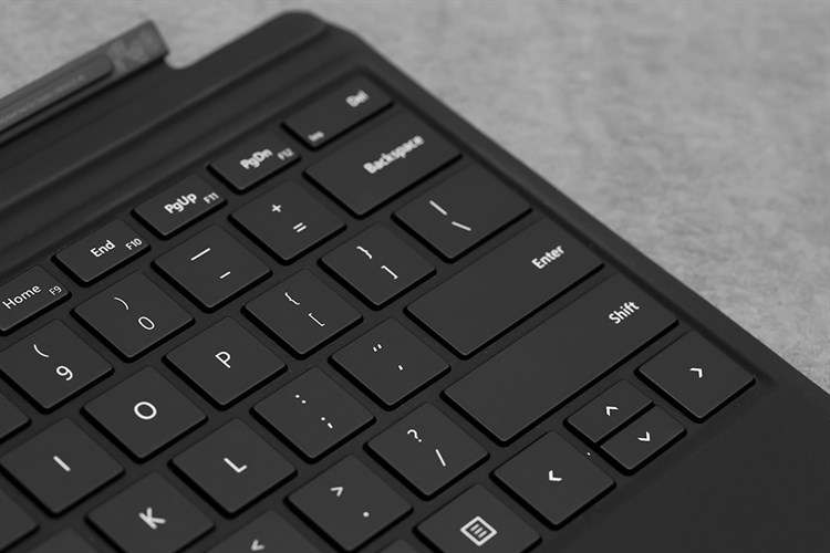 Bàn Phím Microsoft Surface Pro Type Màu Đen