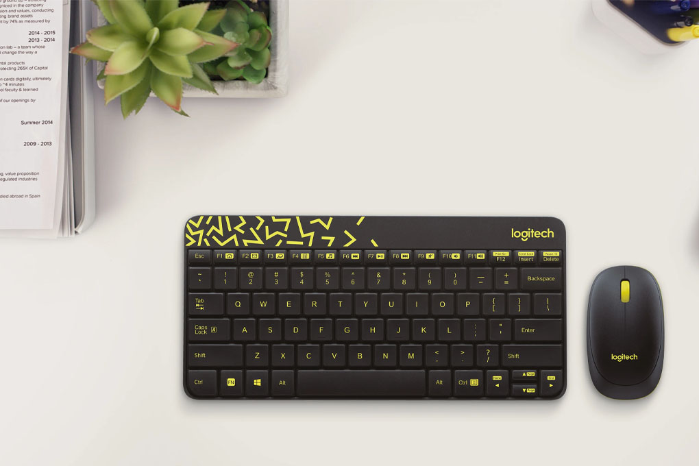 Bộ Bàn Phím Chuột Không Dây Logitech MK240 Màu Đen - Vàng