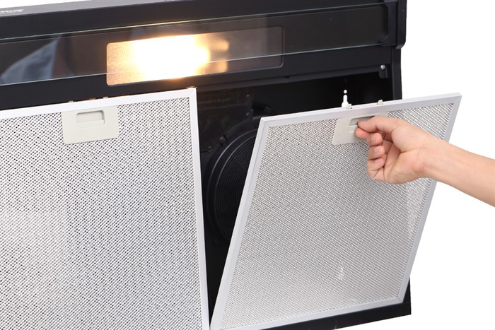 Máy hút mùi âm tủ Sunhouse SHB6118B Màu Đen