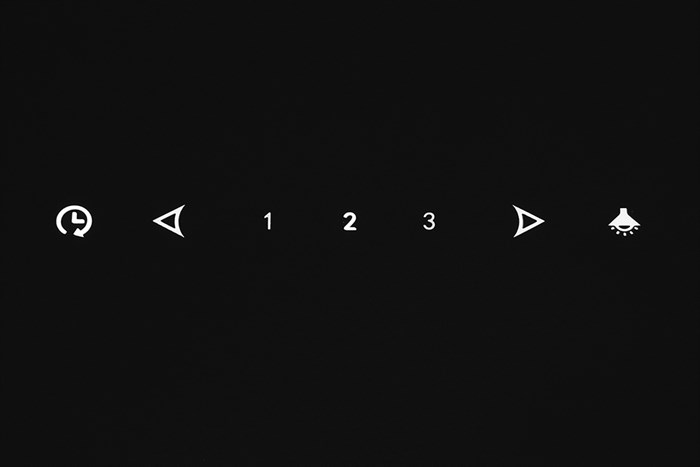 Máy hút mùi kính vát Kangaroo KG1361 Màu Đen